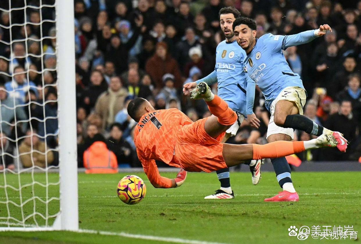 冲刺阶段意甲焦点战,西汉姆远射贴柱,气氛紧张,身体对抗强度拉满的简单介绍 冲刺阶段意甲焦点战,西汉姆远射贴柱,气氛紧张,身体对抗强度拉满的简单介绍